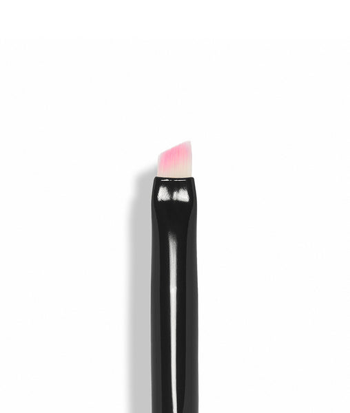 No. 10 – Angled Liner Brush main image 1