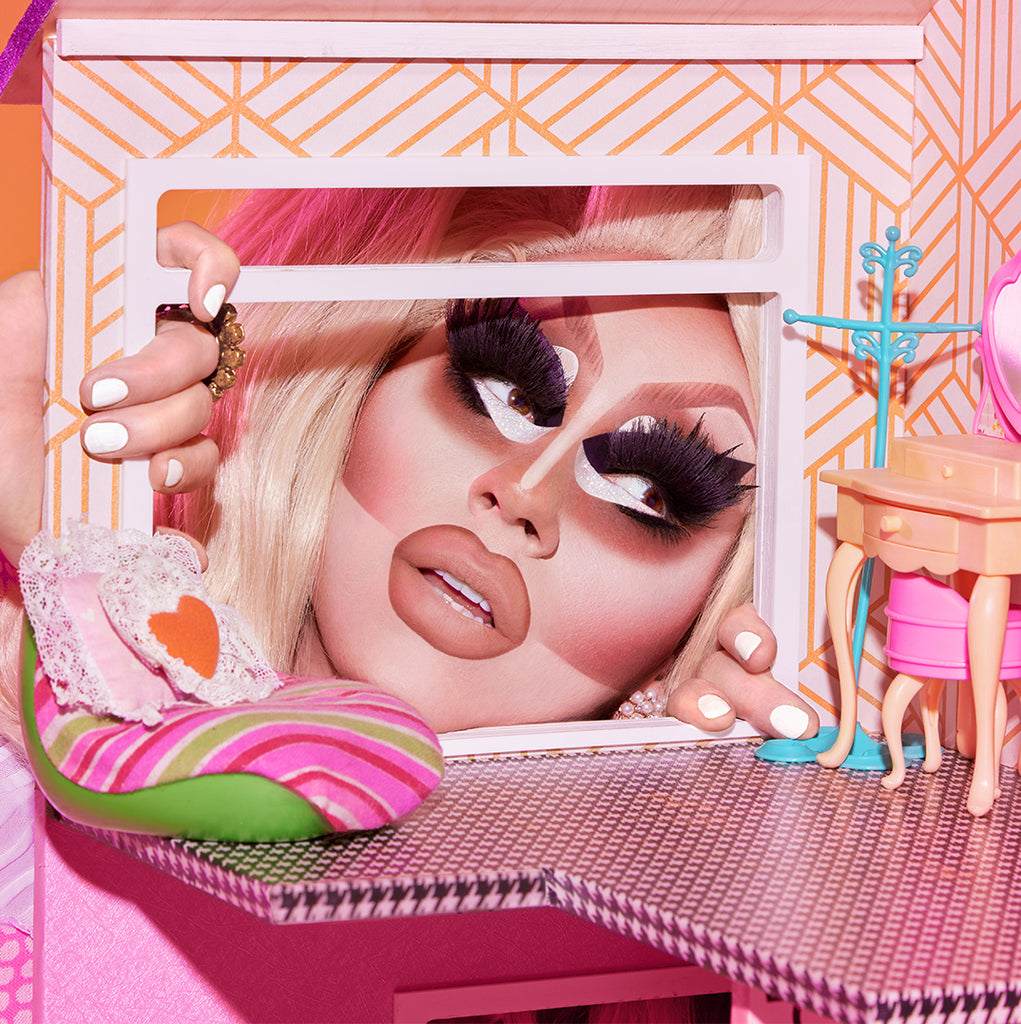 The Insider Collection Trixie Cosmetics